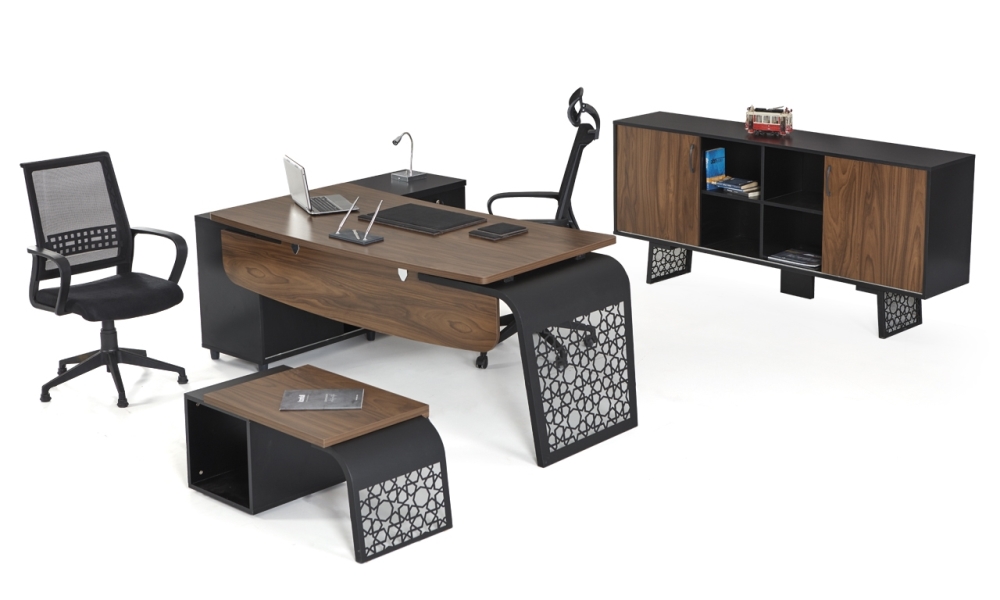 Terra Masa Takımı
Makam Takımı
Makam Masası
Ofis Masası
metal ayaklı
vb. yönetici masası modelleri