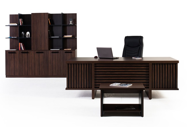 Çizgi Ofis Makam Masası
Makam Takımları
Yönetici Masaları
Müdür Masaları
Ofis mobilya
